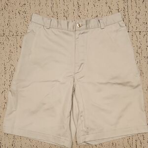 Nike Swoosh Cream Embroidered Logo Cotton Golf Shorts